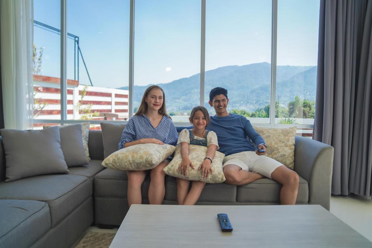Nirvana Villas Puncak Dış mekan fotoğraf